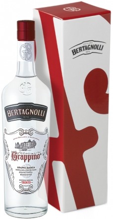 Купить Bertagnolli Grappa Grappino Bianco gift box 0.7 л в Санкт-Петербурге