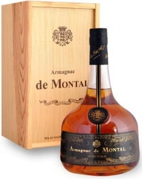 Купить Armagnac de Montal, Bas Armagnac, Hors d’Age, gift box в Санкт-Петербурге