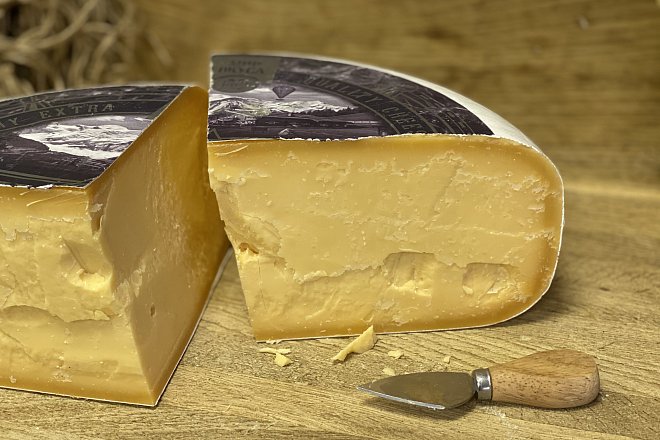 Купить Сыр Мондор Grano 50% в Санкт-Петербурге